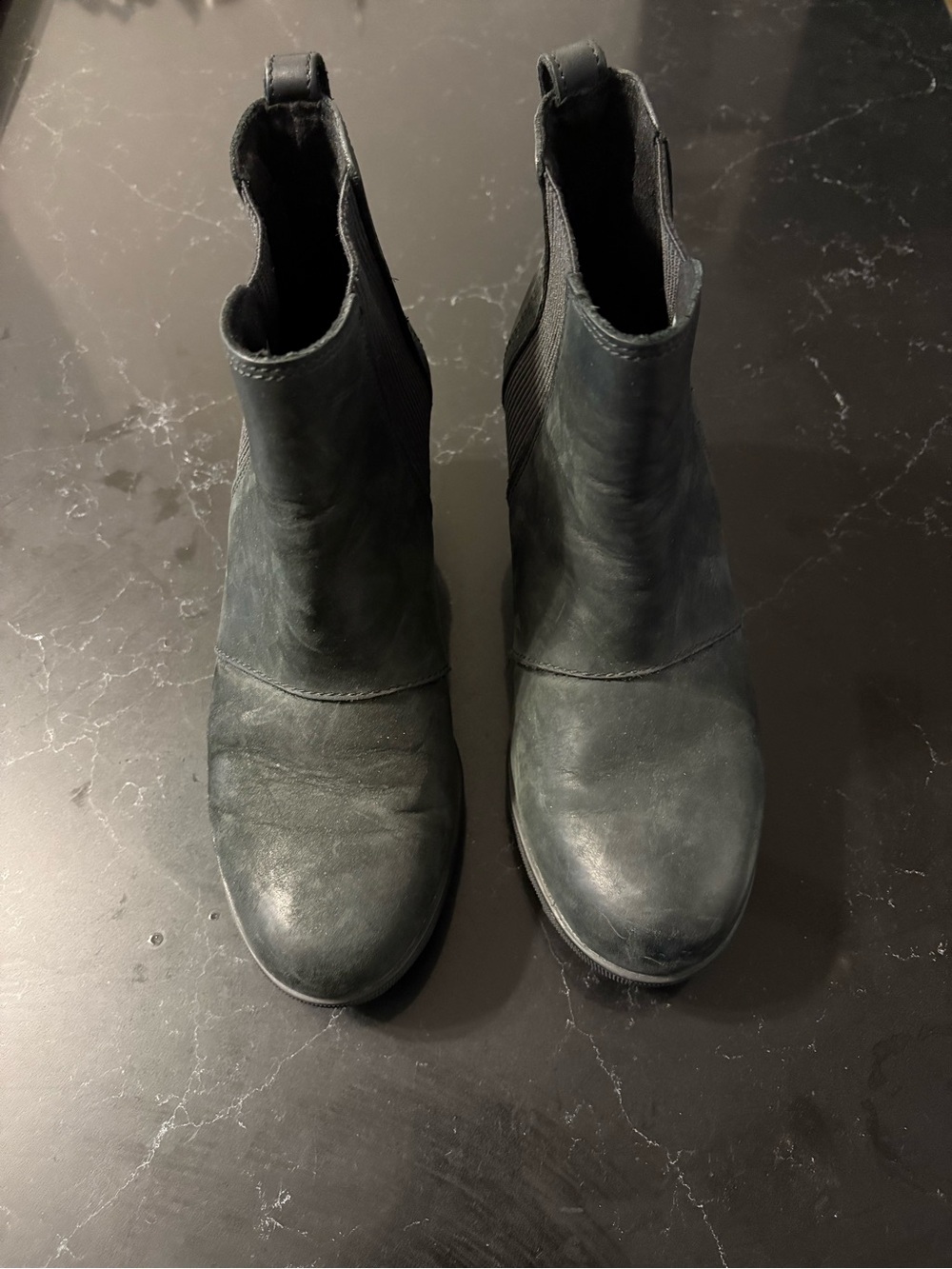 SOREL Joan of Arctic Wedge II Chelsea Boot size 7 -
